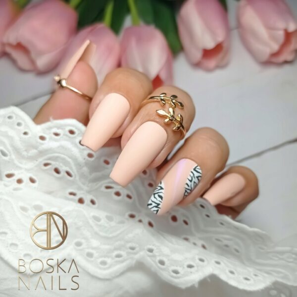 LAKIER HYBRYDOWY CIELISTE BOSKA NAILS 6 ML 316 - obrazek 3